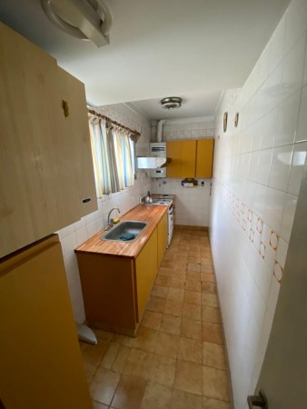 VENTA 2 AMBIENTES con COCHERA