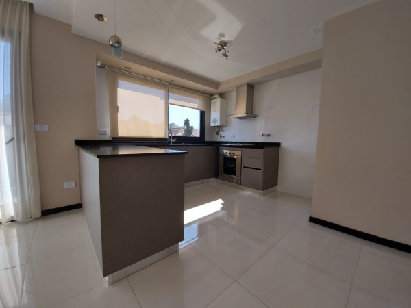 VENTA 2 AMBIENTES con COCHERA