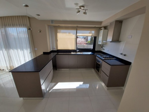 VENTA 2 AMBIENTES con COCHERA