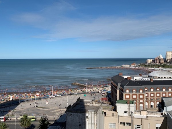 VENTA 3 AMBIENTES - VISTA AL MAR 