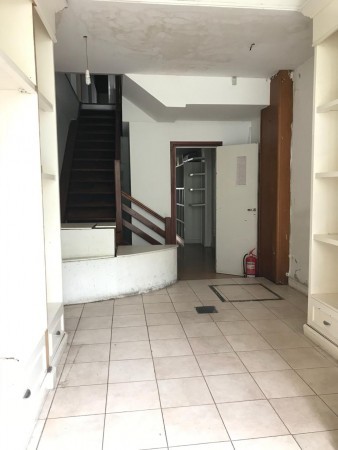 VENTA LOCAL