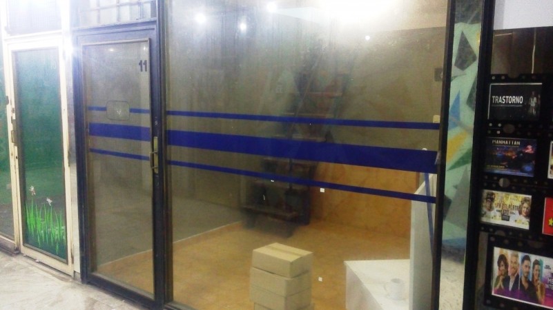 VENTA LOCAL 
