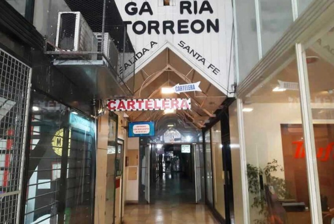 VENTA LOCAL 