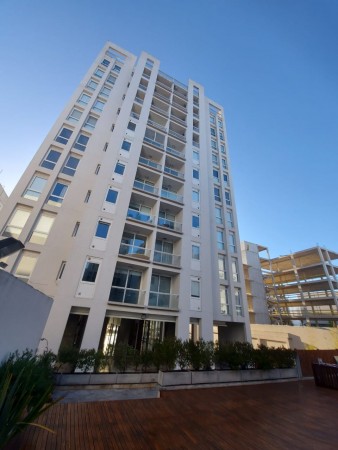 VENTA PISO 4 AMBIENTES 