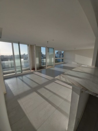 VENTA PISO 4 AMBIENTES 