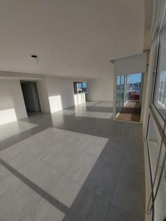 VENTA PISO 4 AMBIENTES 