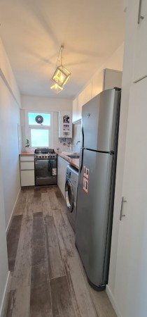VENTA 2 AMBIENTES CON 3 BALCONES
